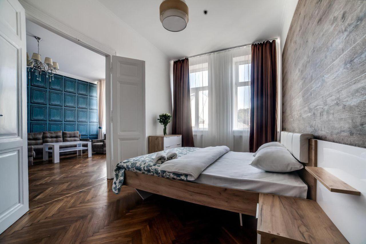 Apartament On Kulisha Street Leopoli Esterno foto