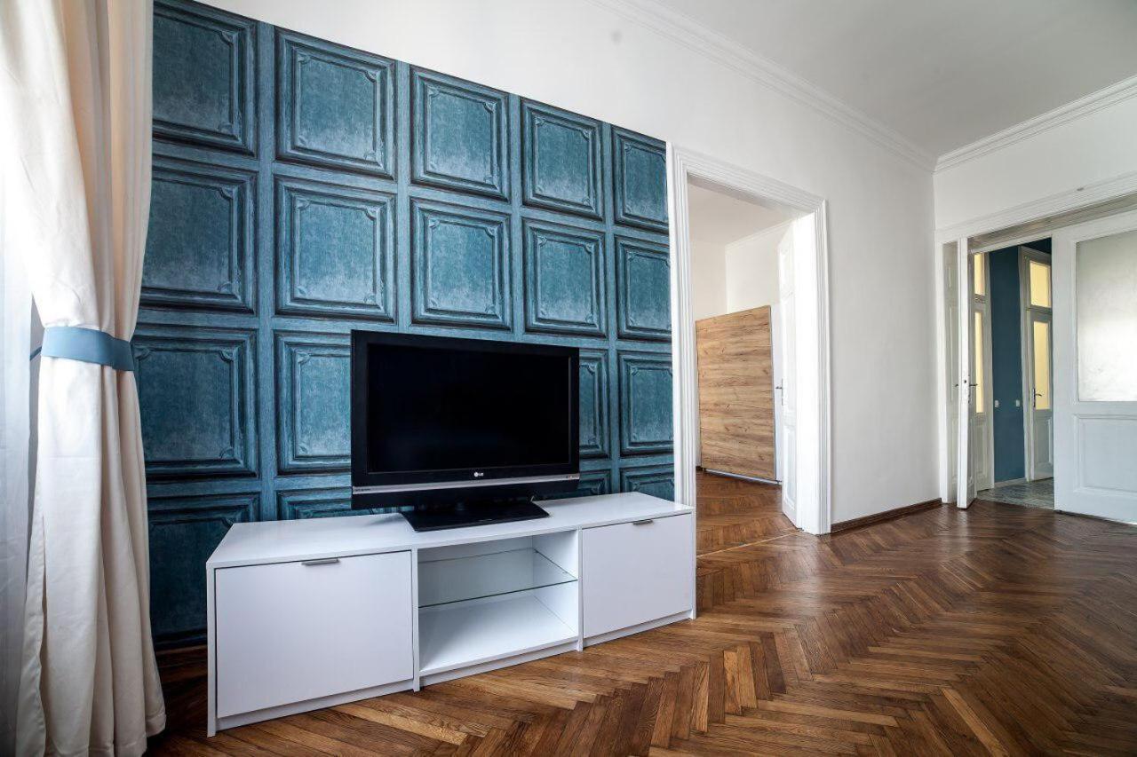 Apartament On Kulisha Street Leopoli Esterno foto